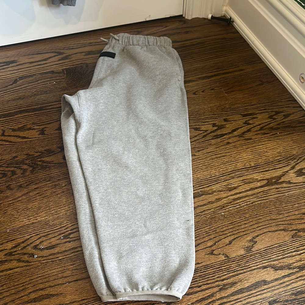 Essentials Gray Turtleneck Matching Set - Picture 5 of 6